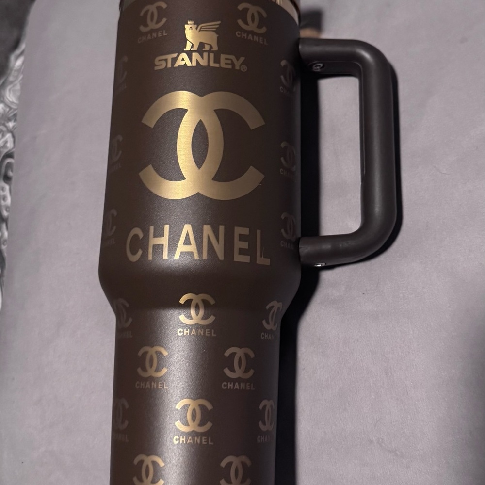 Stanley Brown Thermos with Handle (Brand New)